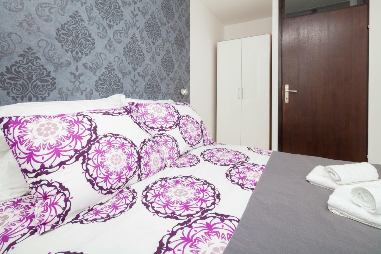 Apartman Ester Πούλα Εξωτερικό φωτογραφία