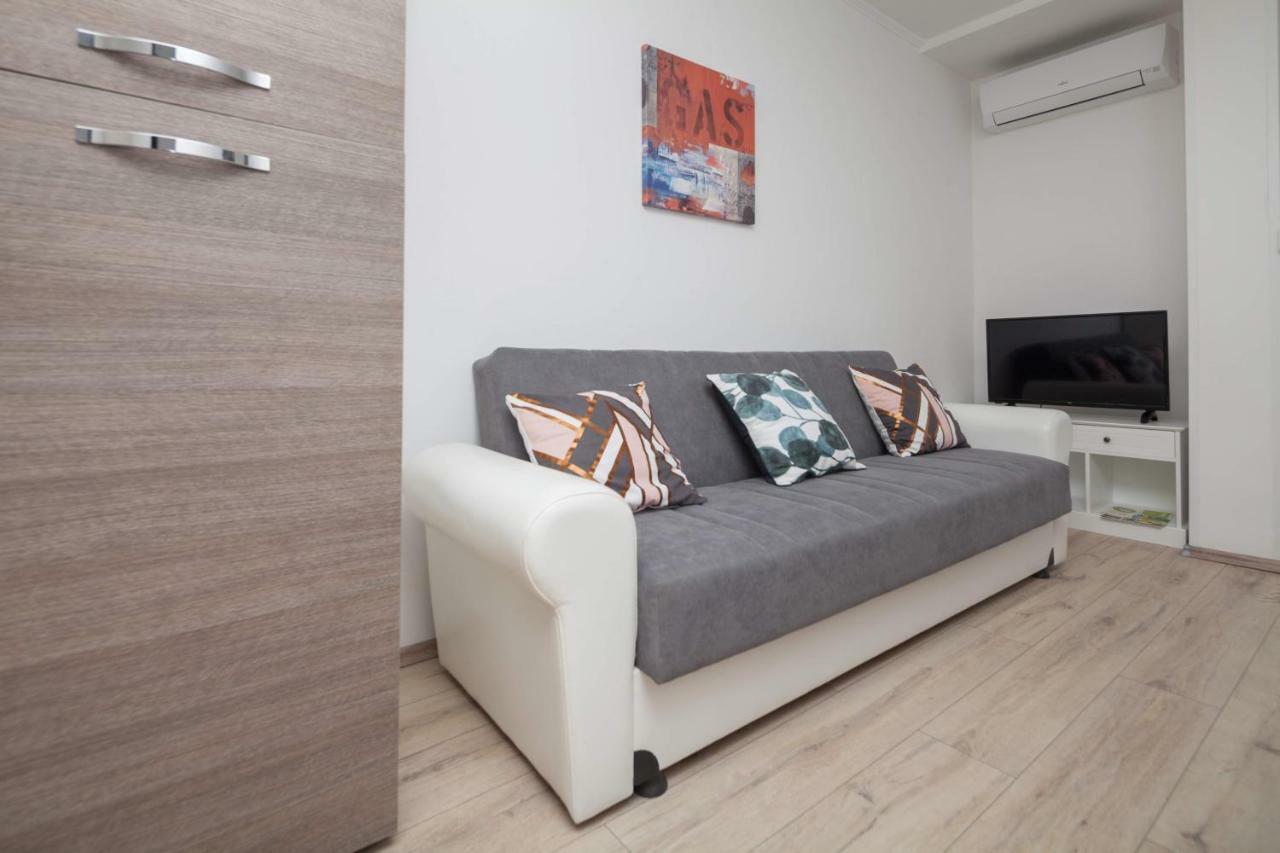 Apartman Ester Πούλα Εξωτερικό φωτογραφία